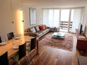 Apartment Apt B 096 by Interhome