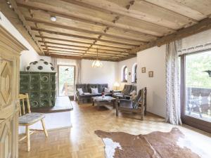 Apartment Appartement 2 by Interhome