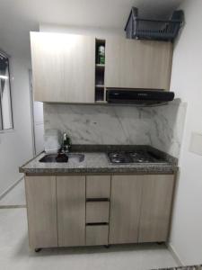 Confortable y Fresco Apartamento Girón