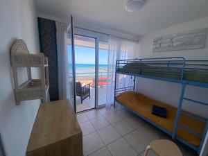 Appartements Spacious air-conditioned duplex with 270 degree sea views : photos des chambres