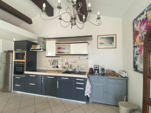 Appartements Spacious air-conditioned duplex with 270 degree sea views : photos des chambres