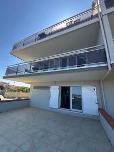Appartements Spacious air-conditioned duplex with 270 degree sea views : photos des chambres