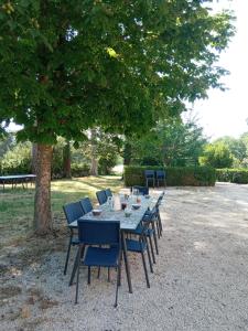 Maisons de vacances Gite 15 personnes, Bastide en Provence : photos des chambres