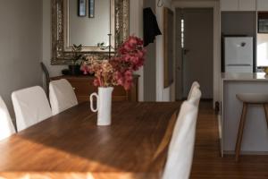 Green Point - Beautiful Two Bedroom Apartment