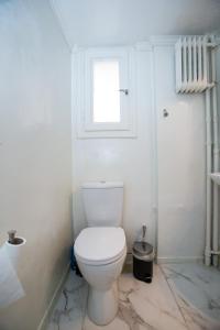 Athens Central Jacuzzi Retreat