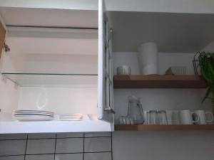 Stylish Condo at Mezza 1 with fast WIFI Netflix