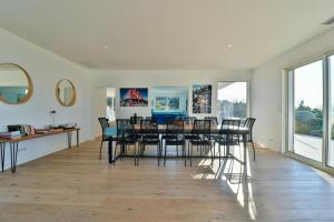 Modern Villa In Cassis With Beautiful View