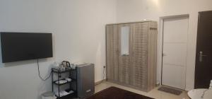 Muscat Airport GuesthousePrivate Ensuite Rooms