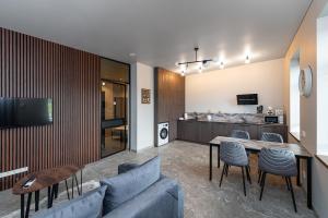 MnW apartment by Polo Apartments