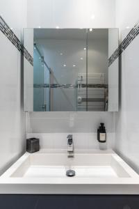 Le Miramar Apartment Sea View