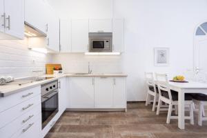 Romantic Retreat in Prime Position