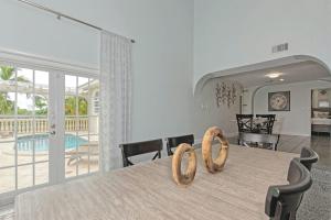 Reel Relaxin` - Luxury Waterfront Pool Home, 55 Dock