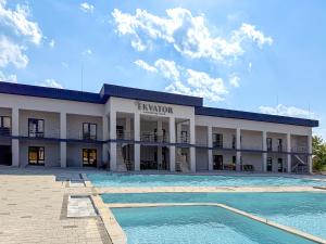 EKVATOR Hotel NEW 2025
