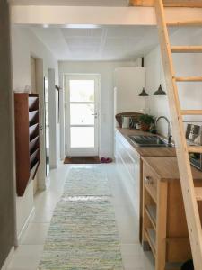 Peaceful Guesthouse In Scenic Sondrup