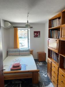 Tradinional Greek villa, Zarakes village