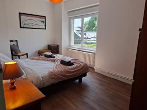 Maisons de vacances Grande maison spacieuse pour 9 personnes : photos des chambres