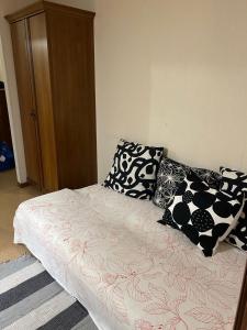 Apartment on Knyahyni Olhy Street