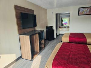 Studios 4 Less Chesapeake