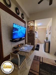 Emz FIELD Staycation