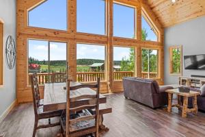 Aspen Acre Luxury Retreat