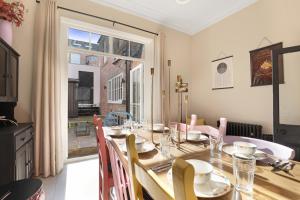 Victorian Beach House - North East Escapes