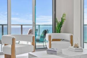 Lux High Rise -Ocean Front View Condo 2BR 2.5BA