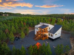 Hidden Pearl-modern bunkroom gameroom playground hottub