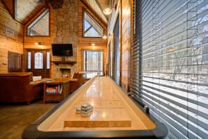 Logged Out-bunkroom-king suites-open space-hot tub