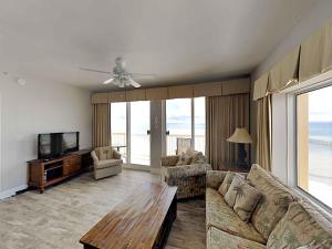 Calypso Resort & Towers #1809W