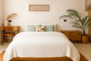 Prithvi Hotel Rishikesh - Aesthetic Quite Rooms With Smart TV, AC, WiFi and free airport pickup for 7 plus night stays in Upper Tapovan - Hotel 3 stelle a Rishikesh