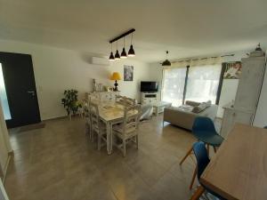 Villas Maison en Provence 7 personnes avec piscine : photos des chambres