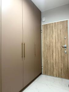 Wichrowa Apartment - Parking - Self Check-In 20h