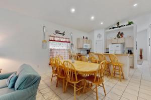 Seven Dwarfs Hideaway