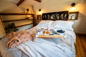 Refúgio Romântico - Lareira Externa, Rede suspensa, Netflix e Churrasqueira