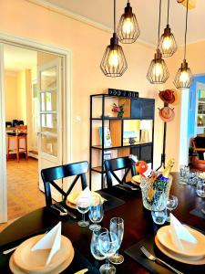 Maisons de vacances La Brainoise Maison familiale chaleureuse avec jardin et plage sauvage : photos des chambres