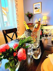 Maisons de vacances La Brainoise Maison familiale chaleureuse avec jardin et plage sauvage : photos des chambres