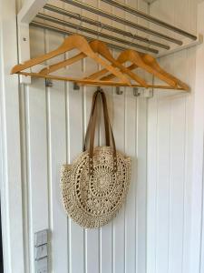 Charming Cottage Just 450 M From The Water