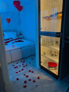 CASAMORE, Mitu House