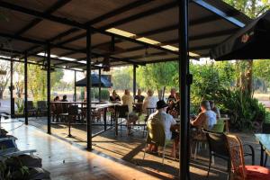 Banyan Tree Holiday Park