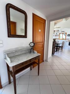 Maisons de vacances Jolie maison a 50 m de la plage : photos des chambres
