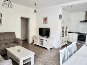 V&D 0 by Mountain ways