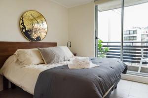 Chic 1BR Oasis in Centro Steps from Metro