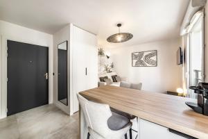 Studio Madison Valmy