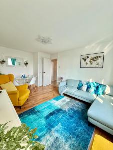 Modern Spacious Three Bedroom Apartment in Central London Kennington