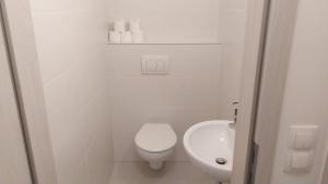 125 Family Apartment 1 near by Heroes Square with free garage