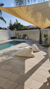 Masseria "Casa Giulia" con piscina