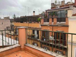 Three bedroom apartment with a view in Monti