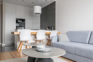 Baltica Towers by Alqueen Apartments