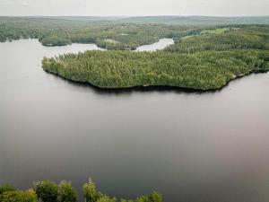 Modern Architectural Gem By The Lake In Immeln