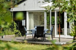 Presence And Coziness Close To The Beach